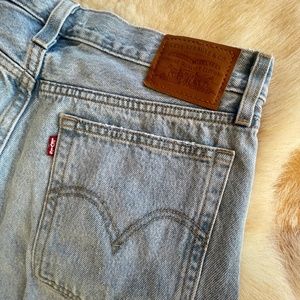 Levi's Wedgie Straight Fit Size 30 Jeans